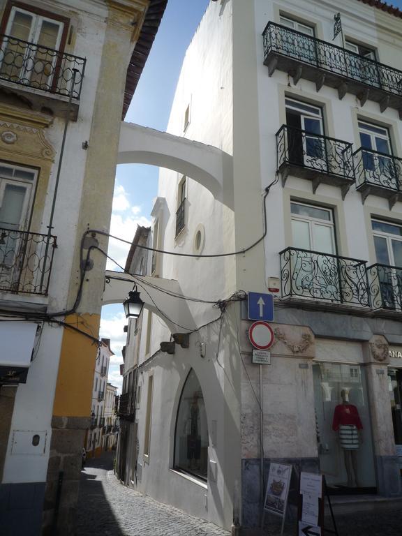 Ebora Home - Garage Free - Centro Historico Evora Exterior photo